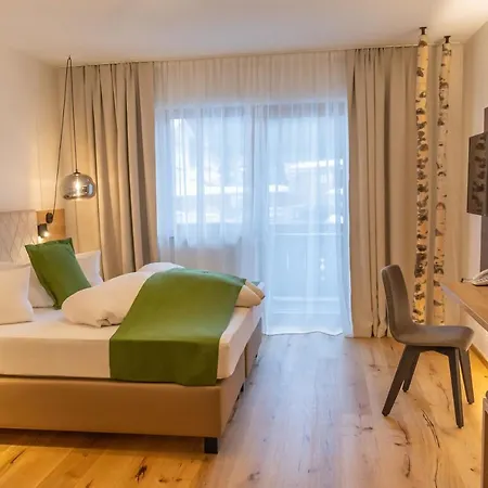 Hotel Laerchenhof 4*